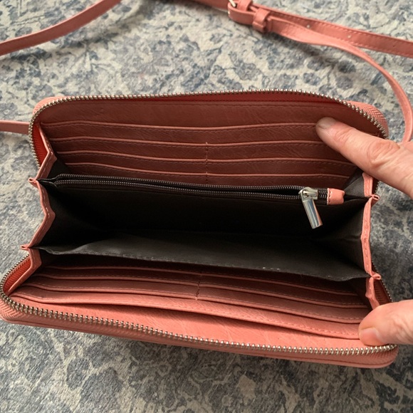 PINKSTIX crossbody / wallet on a string - Picture 7 of 8